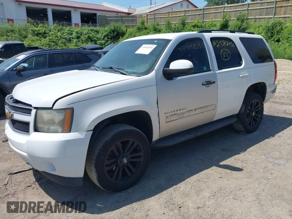 2008 Chevrolet Tahoe LTZ with VIN 1GNFK13088R224802, listed as a IAAI auction lot 42582055 with 299,194 mi miles and . Bid and sale history available at DreamBid. Image 2.
