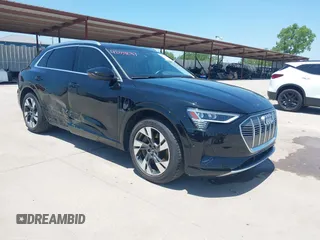 2022 Audi e-tron Premium Plus with VIN WA1LAAGEXNB010526, listed as a IAAI auction lot 42338087 with 39,612 mi miles and . Bid and sale history available at DreamBid. Image 1.