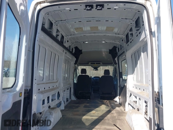 2019 Ford Transit with VIN 1FTBW2XGXKKB14763, listed as a IAAI auction lot 41797636 with 58,122 mi miles and . Bid and sale history available at DreamBid. Image 19.