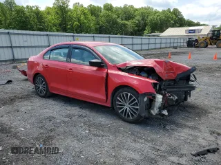 2015 Volkswagen Jetta Sport с VIN 3VWD17AJ9FM416663, выставлен на аукционе Copart как лот 58864685 с пробегом 142 755 миль миль и Списание • Salvage title. История ставок и продаж доступна на DreamBid. Изображение 4.