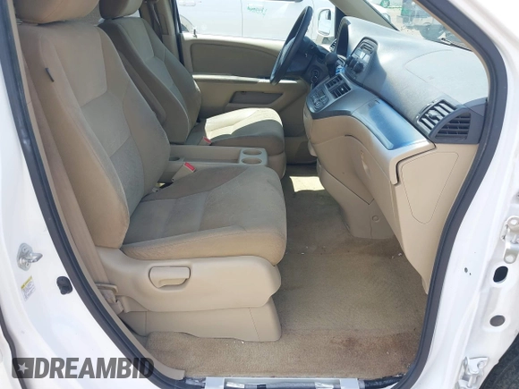 2009 Honda Odyssey EX с VIN 5FNRL38429B406383, выставлен на аукционе IAAI как лот 39823227 с пробегом 106 117 миль миль и . История ставок и продаж доступна на DreamBid. Изображение 5.