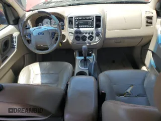 2005 Ford Escape Limited with VIN 1FMCU94185KD75148, listed as a Copart auction lot 54935905 with 148,888 mi miles and Salvage title. Bid and sale history available at DreamBid. Image 8.