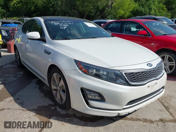 2015 Kia Optima EX with VIN KNAGN4AD6F5091809, listed as a IAAI auction lot 42257458 with 104,819 mi miles and . Bid and sale history available at DreamBid. Image 1.