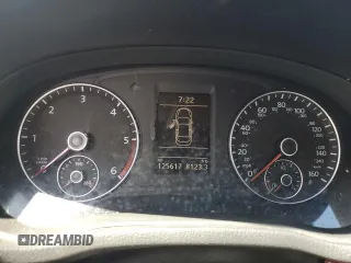 2013 Volkswagen Passat SEL Premium z VIN 1VWCN7A38DC030199, wystawiony jako Copart lot #53314795 z przebiegiem 125 617 mil mil oraz Szkoda całkowita • Salvage title. Historia ofert i sprzedaży dostępna na DreamBid. Obrazek 9.