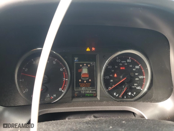 2018 Toyota RAV4 SE with VIN JTMJFREV5JD256043, listed as a Copart auction lot 75988284 with 101,468 mi miles and Salvage Title. Bid and sale history available at carsss.com. Image 9.