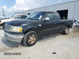 2002 Ford F-150 XL с VIN 1FTRX17L02NB11744, выставлен на аукционе Copart как лот 66772685 с пробегом Не указан миль и Чистый • Clean title. История ставок и продаж доступна на DreamBid. Изображение 1.