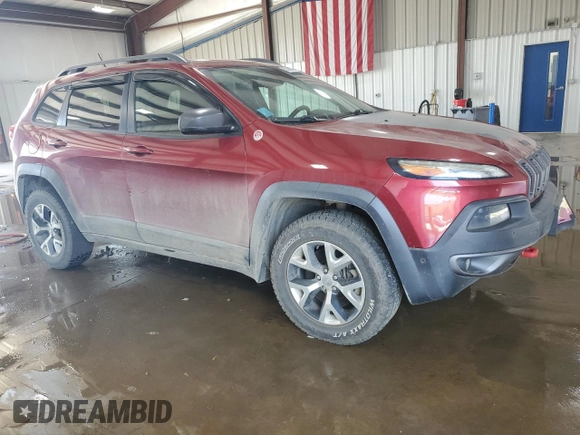 2015 Jeep Cherokee Trailhawk z VIN 1C4PJMBB7FW500180, wystawiony jako Copart lot #62385655 z przebiegiem 88 137 mil mil oraz Szkoda całkowita • Salvage title. Historia ofert i sprzedaży dostępna na DreamBid. Obrazek 4.