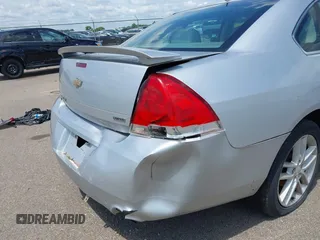 2014 Chevrolet Impala LTZ с VIN 2G1WC5E30E1112268, выставлен на аукционе IAAI как лот 42515996 с пробегом 188 271 миль миль и . История ставок и продаж доступна на DreamBid. Изображение 6.