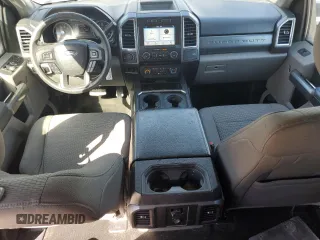 2017 Ford F-350 Platinum with VIN 1FT8W3B68HEB95946, listed as a Copart auction lot 46710265 with 180,914 mi miles and Salvage title. Bid and sale history available at DreamBid. Image 8.