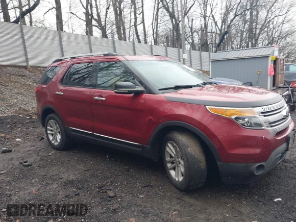 2013 Ford Explorer XLT with VIN 1FM5K8D85DGA47144, listed as a IAAI auction lot 42009829 with 215,192 mi miles and . Bid and sale history available at carsss.com. Image 13.