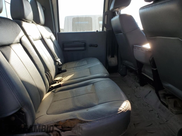 2016 Ford F-350 Platinum z VIN 1FT8W3B64GEC74500, wystawiony jako Copart lot #74441154 z przebiegiem Nie podano mil oraz Szkoda całkowita • Salvage title. Historia ofert i sprzedaży dostępna na DreamBid. Obrazek 10.