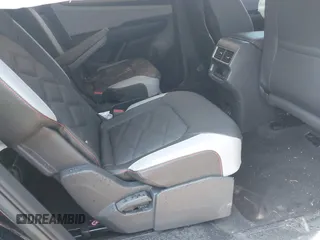 2025 Volkswagen Atlas SE with VIN 1V2CR2CA1SC504687, listed as a IAAI auction lot 42171699 with 1,847 mi miles and . Bid and sale history available at DreamBid. Image 8.