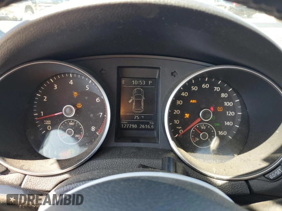 2010 Volkswagen Jetta SE with VIN 3VWTZ7AJ5AM692531, listed as a Copart auction lot 53857435 with 127,790 mi miles and Salvage title. Bid and sale history available at DreamBid. Image 9.
