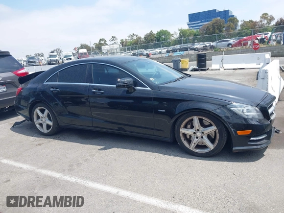 2012 Mercedes-Benz CLS 550 с VIN WDDLJ7DB5CA012311, выставлен на аукционе IAAI как лот 42465609 с пробегом 36 073 миль миль и . История ставок и продаж доступна на DreamBid. Изображение 13.