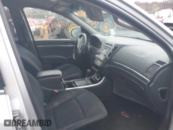 2008 Hyundai Veracruz GLS z VIN KM8NU73C28U074688, wystawiony jako IAAI lot #41980498 z przebiegiem 204 848 mil mil oraz . Historia ofert i sprzedaży dostępna na DreamBid. Obrazek 5.