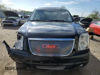 2014 GMC Yukon Denali z VIN 1GKS1EEF9ER130219, wystawiony jako Copart lot #79308134 z przebiegiem Nie podano mil oraz Czysty tytuł • Clean title. Historia ofert i sprzedaży dostępna na DreamBid. Obrazek 5.