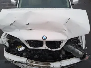 2004 BMW 3 Series 325i with VIN WBAAZ33464KP90177, listed as a Copart auction lot 81826404 with 85,494 mi miles and Salvage Title. Bid and sale history available at carsss.com. Image 11.