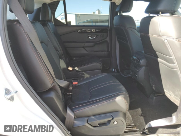 2025 Honda Pilot TrailSport with VIN 5FNYG1H65SB004479, listed as a Copart auction lot 70917734 with 7,582 mi miles and Salvage Title. Bid and sale history available at carsss.com. Image 12.