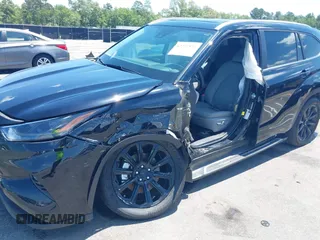 2023 Toyota Highlander L with VIN 5TDKDRAH5PS024582, listed as a IAAI auction lot 42307836 with 40,512 mi miles and . Bid and sale history available at DreamBid. Image 6.
