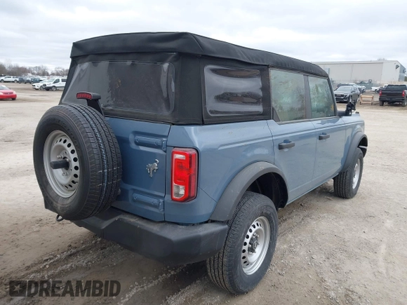 2023 Ford Bronco z VIN 1FMDE5BH5PLB17435, wystawiony jako IAAI lot #42039736 z przebiegiem 36 188 mil mil oraz . Historia ofert i sprzedaży dostępna na DreamBid. Obrazek 4.