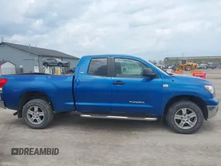 2007 Toyota Tundra SR5 with VIN 5TBBT54187S457414, listed as a IAAI auction lot 42170939 with 136,201 mi miles and . Bid and sale history available at DreamBid. Image 13.