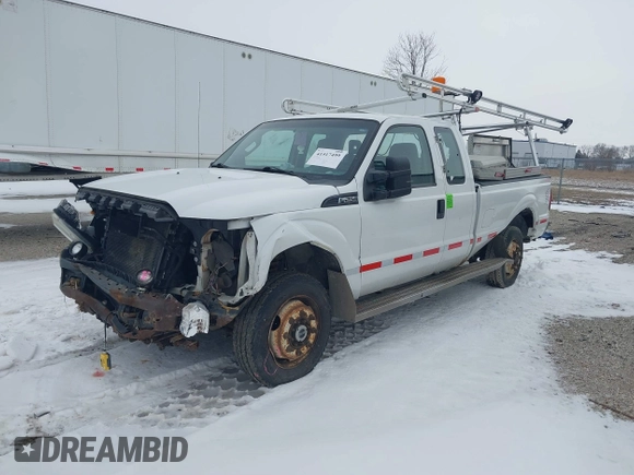 2013 Ford F-250 XL with VIN 1FT7X2B60DEB47659, listed as a IAAI auction lot 41517499 with 322,091 mi miles and . Bid and sale history available at DreamBid. Image 17.