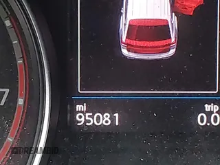 2018 Volkswagen Atlas S z VIN 1V2AP2CA0JC598489, wystawiony jako IAAI lot #42314898 z przebiegiem 95 081 mil mil oraz . Historia ofert i sprzedaży dostępna na DreamBid. Obrazek 15.