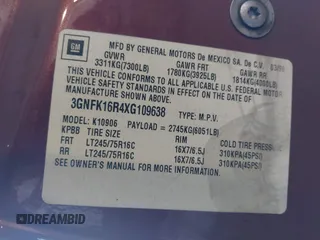 1999 Chevrolet Suburban z VIN 3GNFK16R4XG109638, wystawiony jako IAAI lot #42505642 z przebiegiem 274 795 mil mil oraz . Historia ofert i sprzedaży dostępna na DreamBid. Obrazek 9.