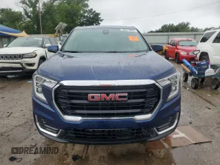 2022 GMC Terrain SLE with VIN 3GKALMEV8NL298044, listed as a Copart auction lot 60679945 with 68,814 mi miles and Salvage title. Bid and sale history available at DreamBid. Image 5.