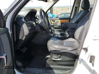 2013 Land Rover LR4 HSE with VIN SALAG2D43DA658302, listed as a Copart auction lot 54530325 with 130,614 mi miles and Salvage title. Bid and sale history available at DreamBid. Image 7.