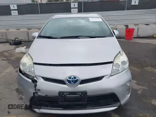 2015 Toyota Prius Four with VIN JTDKN3DU0F0477951, listed as a IAAI auction lot 41891202 with 141,991 mi miles. Bid and sale history available at carsss.com. Image 12.