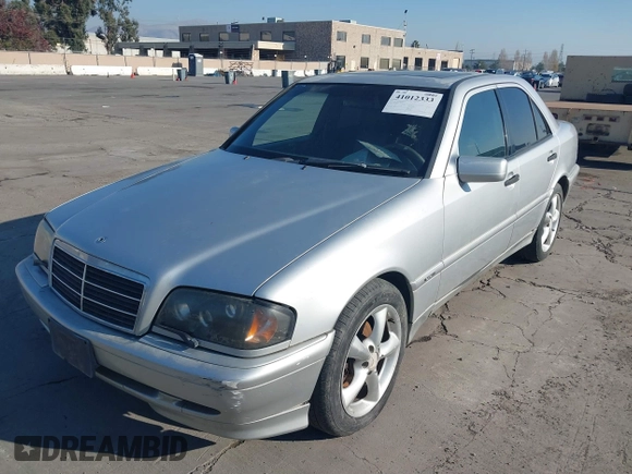 2000 Mercedes-Benz C 230 Kompressor with VIN WDBHA24G6YA867443, listed as a IAAI auction lot 41012333 with 249,154 mi miles and . Bid and sale history available at carsss.com. Image 6.