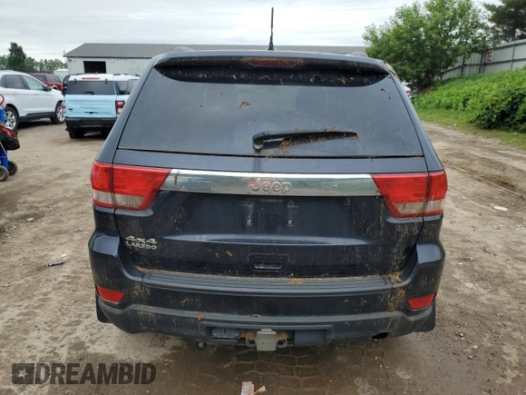2011 Jeep Grand Cherokee Laredo with VIN 1J4RR4GG5BC622838, listed as a Copart auction lot 62221365 with 287,115 mi miles and Clean title. Bid and sale history available at DreamBid. Image 6.