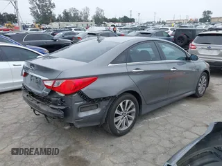 2014 Hyundai Sonata SE with VIN 5NPEC4AC3EH876729, listed as a IAAI auction lot 42040799 with 50,395 mi miles and . Bid and sale history available at DreamBid. Image 4.