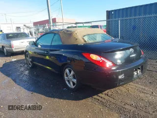2004 Toyota Solara SE with VIN 4T1FA38P94U028268, listed as a IAAI auction lot 41233979 with 248,965 mi miles and . Bid and sale history available at carsss.com. Image 3.