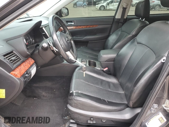 2011 Subaru Legacy Limited Power Moon z VIN 4S3BMCL6XB3238020, wystawiony jako Copart lot #41641935 z przebiegiem 135 964 mil mil oraz Szkoda całkowita • Salvage title. Historia ofert i sprzedaży dostępna na DreamBid. Obrazek 7.