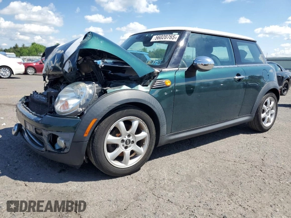 2010 MINI Hardtop z VIN WMWMF3C59ATZ21719, wystawiony jako Copart lot #56020765 z przebiegiem 96 249 mil mil oraz Szkoda całkowita • Salvage title. Historia ofert i sprzedaży dostępna na DreamBid. Obrazek 1.