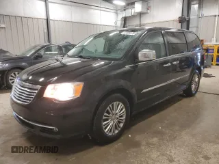 2014 Chrysler Town & Country Touring L z VIN 2C4RC1CG0ER373646, wystawiony jako Copart lot #47028175 z przebiegiem 126 881 mil mil oraz Szkoda całkowita • Salvage title. Historia ofert i sprzedaży dostępna na DreamBid. Obrazek 1.