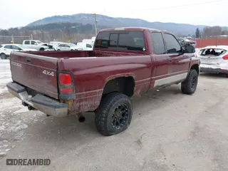 2001 Dodge Ram 2500 with VIN 1B7KF23631J560111, listed as a IAAI auction lot 41541003 with 238,480 mi miles. Bid and sale history available at carsss.com. Image 4.