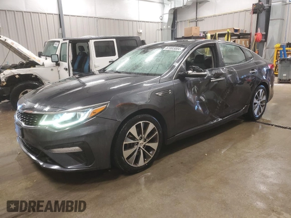 2019 Kia Optima LX with VIN 5XXGT4L35KG291082, listed as a Copart auction lot 87083004 with 135,163 mi miles and Salvage Title. Bid and sale history available at carsss.com. Image 1.