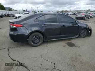 2021 Toyota Corolla LE with VIN 5YFEPMAE0MP250871, listed as a Copart auction lot 51306205 with 96,230 mi miles and Clean Title. Bid and sale history available at carsss.com. Image 3.