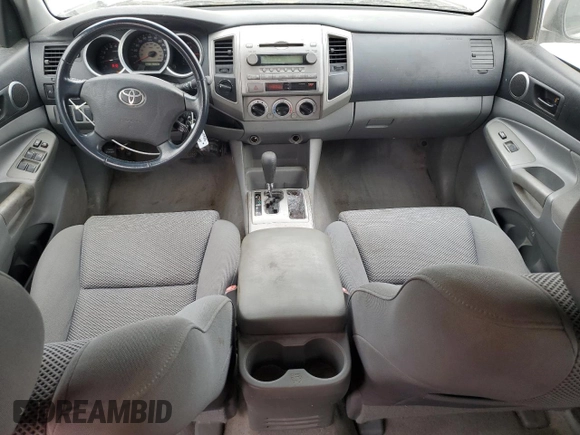 2006 Toyota Tacoma z VIN 5TELU42N46Z189911, wystawiony jako Copart lot #52931055 z przebiegiem 161 140 mil mil oraz Szkoda całkowita • Salvage title. Historia ofert i sprzedaży dostępna na DreamBid. Obrazek 8.