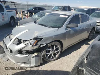 2009 Nissan Maxima S z VIN 1N4AA51E69C812638, wystawiony jako Copart lot #53169995 z przebiegiem 181 098 mil mil oraz Szkoda całkowita • Salvage title. Historia ofert i sprzedaży dostępna na DreamBid. Obrazek 1.