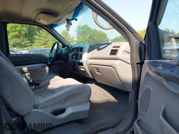 1999 Ford F-250 XL with VIN 1FTNX21F8XED24505, listed as a IAAI auction lot 42428454 with 264,975 mi miles and . Bid and sale history available at DreamBid. Image 5.