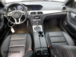2012 Mercedes-Benz C 300 Sport с VIN WDDGF8BB9CR210323, выставлен на аукционе Copart как лот 57348175 с пробегом 87 400 миль миль и Чистый • Clean title. История ставок и продаж доступна на DreamBid. Изображение 8.