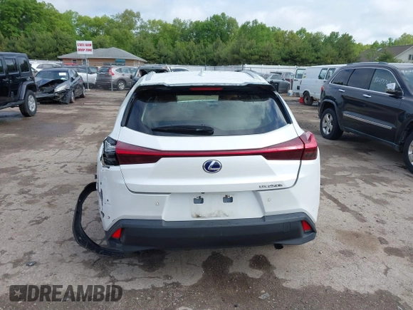 2021 Lexus UX 250h with VIN JTHX9JBH5M2051466, listed as a IAAI auction lot 42318286 with 40,109 mi miles and . Bid and sale history available at DreamBid. Image 16.