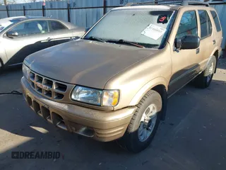 2000 Isuzu Rodeo with VIN 4S2DM58W6Y4335025, listed as a IAAI auction lot 41460869 with 247,342 mi miles. Bid and sale history available at carsss.com. Image 6.