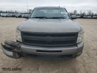 2009 Chevrolet Silverado 1500 LTZ with VIN 1GCEK39J09Z266429, listed as a Copart auction lot 45602525 with 163,931 mi miles and Salvage Title. Bid and sale history available at carsss.com. Image 5.
