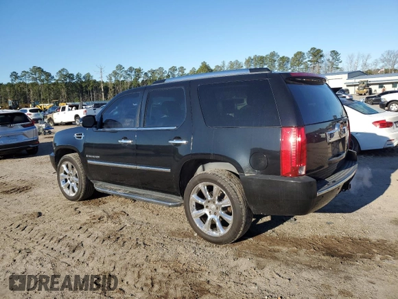 2007 Cadillac Escalade z VIN 1GYFK638X7R400611, wystawiony jako Copart lot #45345495 z przebiegiem 225 854 mil mil oraz Szkody całkowita. Historia ofert i sprzedaży dostępna na DreamBid. Obrazek 2.