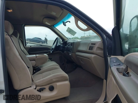 2001 Ford Super Duty F-250 XL with VIN 1FTNX21LX1EA76318, listed as a IAAI auction lot 41878833 with 191,897 mi miles. Bid and sale history available at carsss.com. Image 5.